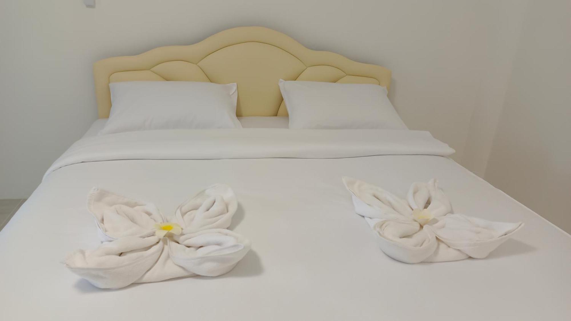 Batikseafood Airport & Room Ban Bo Sai Klang Экстерьер фото